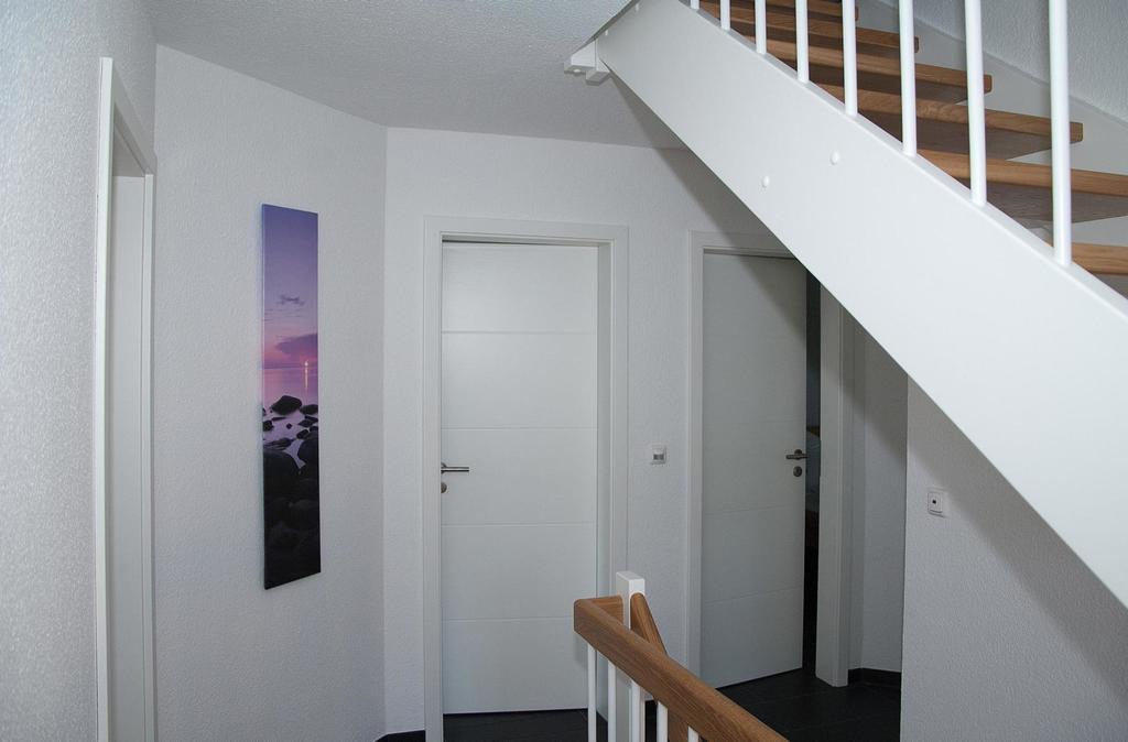 Ferienhaus Emmely Nur Wenige Gehminuten Zum Strand Ruhig Glowe Dış mekan fotoğraf